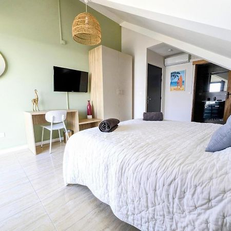 Studio Dauphin - Plage De Saint-Pierre Dış mekan fotoğraf